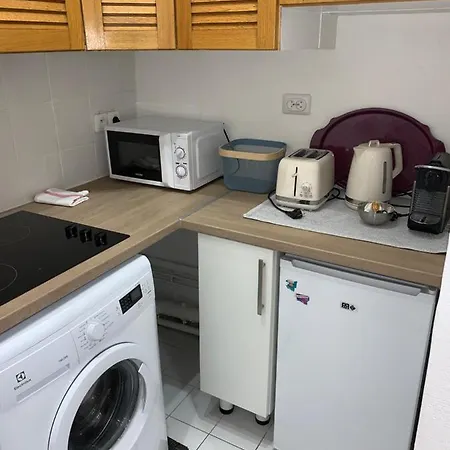 Top First Av Ternes Apartment Paris