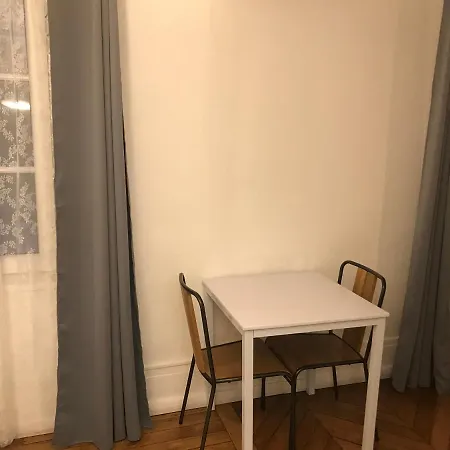 Apartment Top First Av Ternes Paris